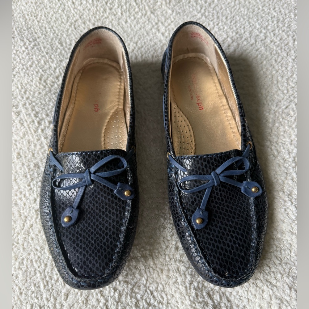 Elegant Navy Blue Loafers for Women